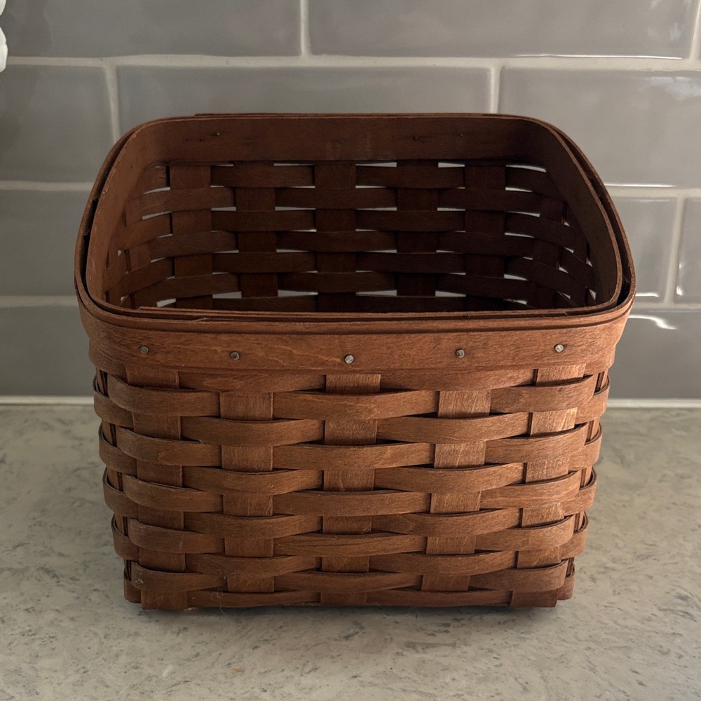 Longaberger 2007 TV time organizer angled basket